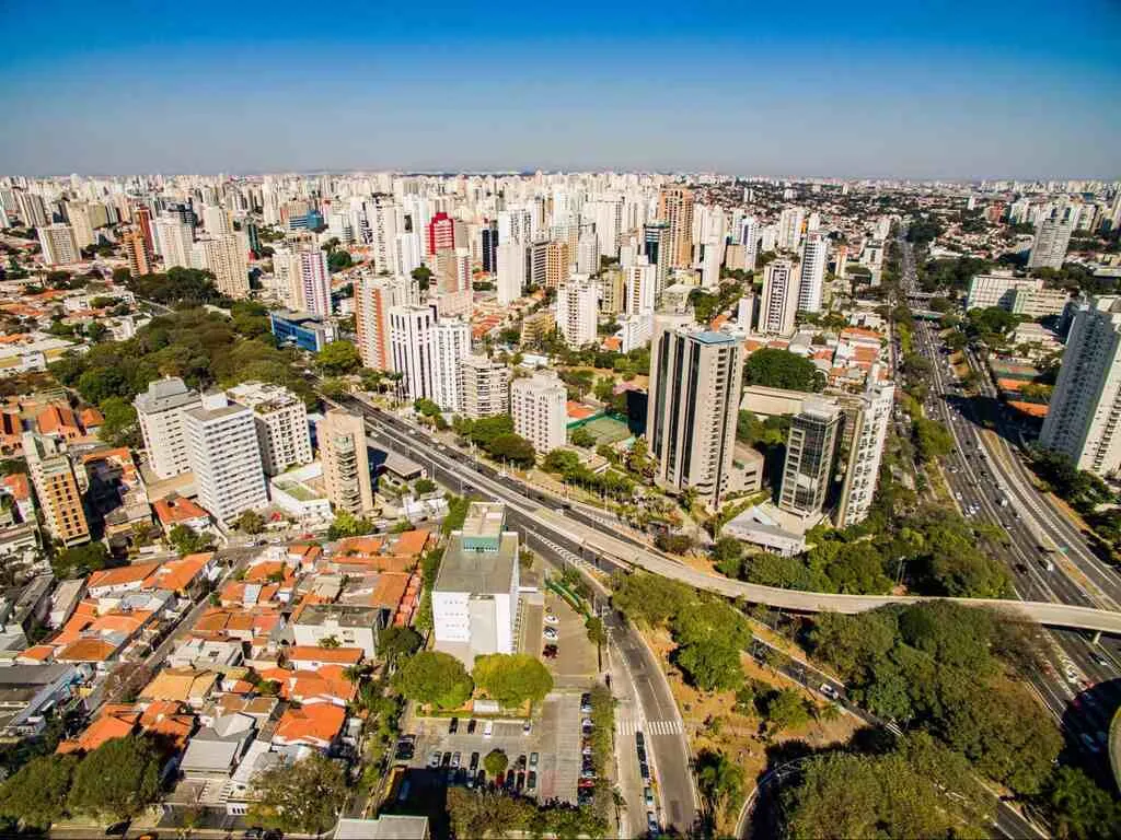 prédios do Vila Mariana, um dos bairros nobres de SP