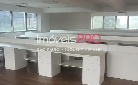 Conj. Comercial para alugar com 204 m² em Brooklin, São Paulo — foto 1 (Ref. IP11457)