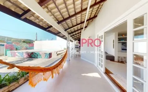 Casa Térrea para alugar com 4 quartos e 120 m² em Praia de Juquehy, São Sebastião — foto 1 (Ref. IP1693)