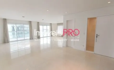 Apartamento para alugar com 3 quartos e 216 m² em Moema Índios, São Paulo — foto 1 (Ref. IP1962)