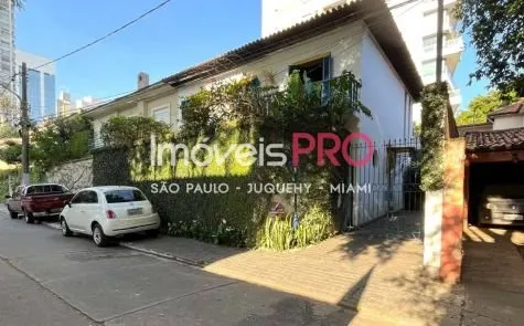Casa de Vila para alugar com 4 quartos e 222 m² em Paraíso, São Paulo — foto 1 (Ref. IP28963)