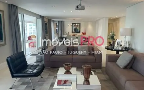 Apartamento para alugar com 4 quartos e 370 m² em Campo Belo, São Paulo — foto 1 (Ref. IP30891)