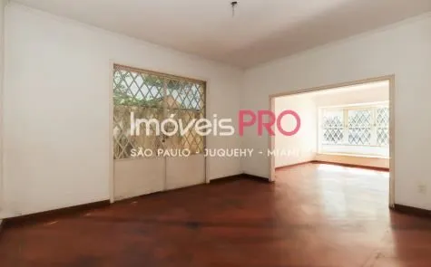 Casa para alugar com 4 quartos e 330 m² em Jardim Paulista, São Paulo — foto 1 (Ref. IP33171)
