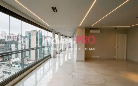 Apartamento para alugar com 2 quartos e 134 m² em Vila Nova Conceição, São Paulo — foto 1 (Ref. IP33176)