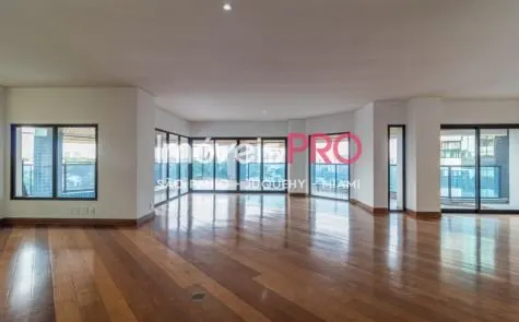 Apartamento à venda com 4 quartos e 428 m² em Panamby, São Paulo — foto 1 (Ref. IP37561)