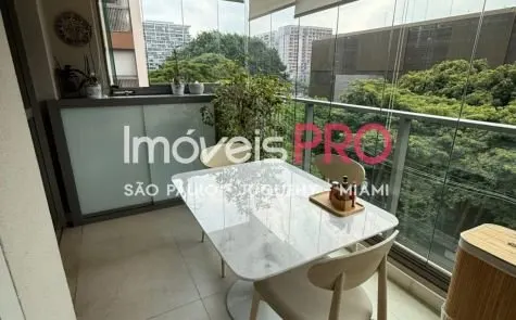 Apartamento à venda com 2 quartos e 64 m² em Moema, São Paulo — foto 1 (Ref. IP38836)