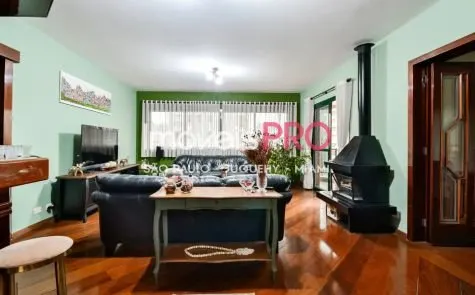Apartamento à venda com 4 quartos e 222 m² em Moema, São Paulo — foto 1 (Ref. IP39332)