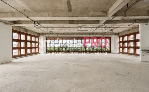Conj. Comercial em Jardim Europa — foto 1 (Ref. IP39966)
