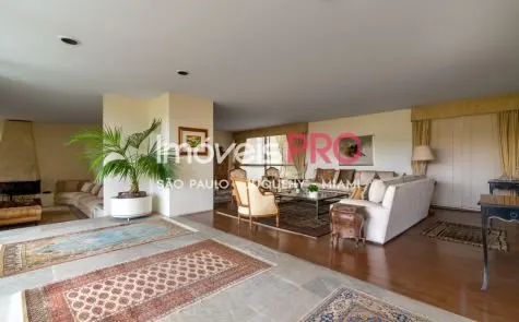 Casa à venda com 4 quartos e 886 m² em Pacaembu, São Paulo — foto 1 (Ref. IP40484)